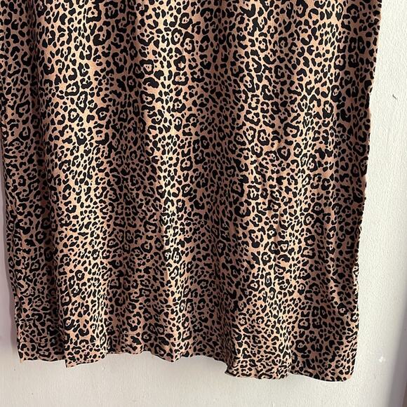 Reformation Beth Dress in Bengal - Picture 9 of 16